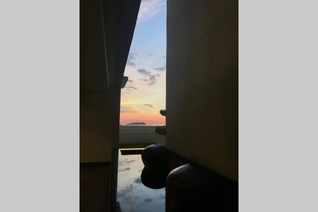 Condo In Imago Mall 亚庇最大商场imago楼里公寓 코타키나발루에서가장큰쇼핑센터아파트 Bagian luar foto